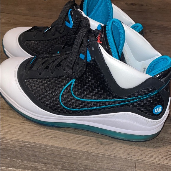 Lebron 6 Red Carpet